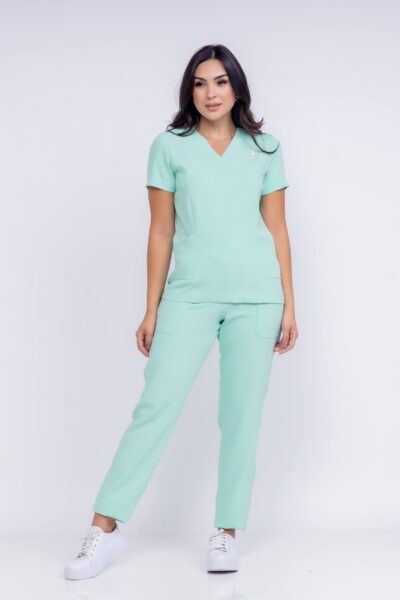 Scrub Feminino Barbie cor verde água