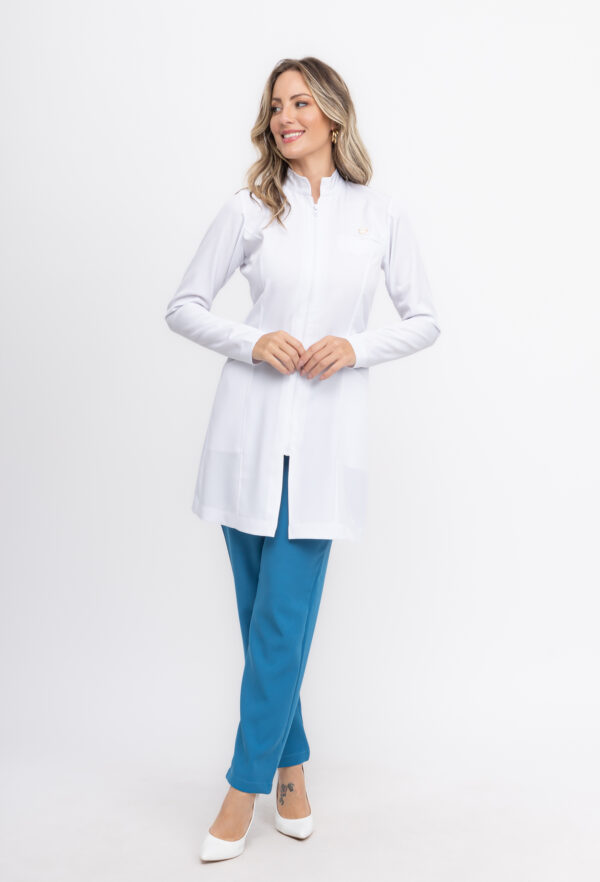 Jaleco Elastic Zíper Sofisticado na cor Branco